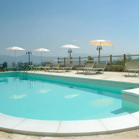 Poggio Desto 3*
