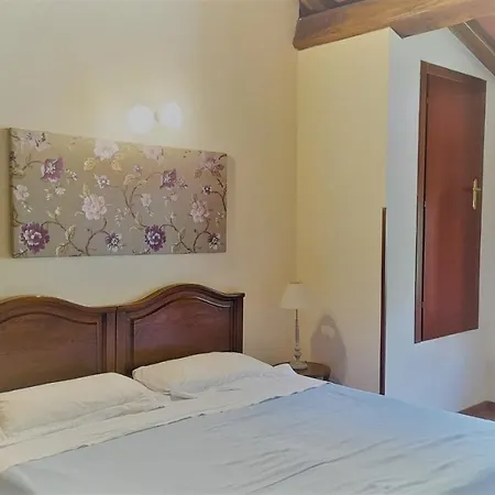 Bed & Breakfast Poggio Desto Bed&breakfast 3*